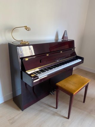 Piano Samick SU-108P Caoba