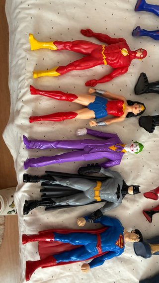 Action Figures Marvel e DC