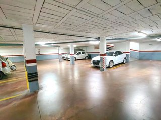Garaje en venta en San Roque en Sevilla