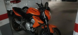 Kawasaki ER6N Naranja Moto Naked