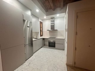 Piso en venta en Sant Antoni en Barcelona