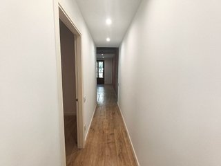 Piso en venta en Sant Antoni en Barcelona