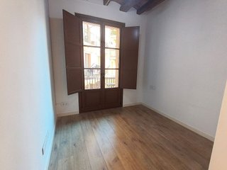 Piso en venta en Sant Antoni en Barcelona