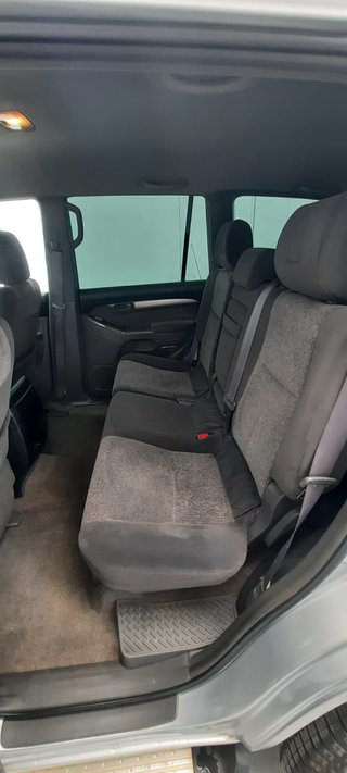 Toyota Land Cruiser 2004