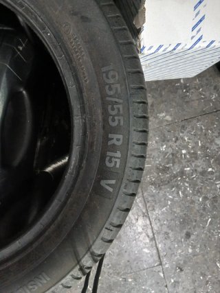 Neumaticos 195/55R15 v