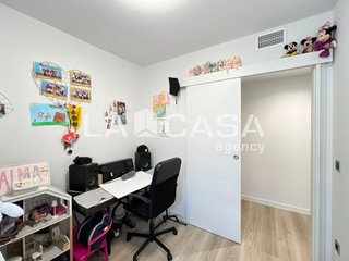 Piso en venta en Artigas - Llefià en Badalona