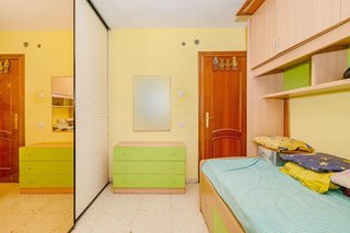 Piso en venta en Cervantes en Granada