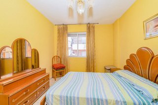 Piso en venta en Cervantes en Granada