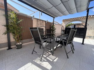 Casa pareada en alquiler en La Siesta - El Salado - Torreta en Torrevieja