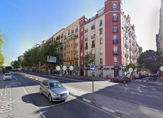 Local comercial en venta en Fuente del Berro en Madrid