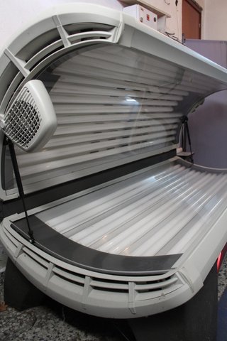 Solarium Hapro Proline 28/1C - Perfecto Estado