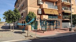 Local comercial en venta en Fátima - Levante en Córdoba