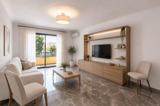 Piso en venta en Camino de Ronda - Rosaleda en Granada