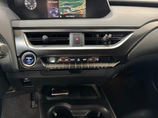 Lexus UX 2.0 250h Business Navigation