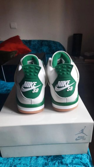 Zapatillas Jordan 4 Talla 42 Verde Blanco