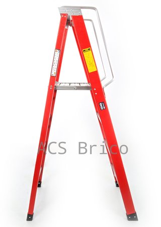 Escalera Fibra Tijera 2x4 - 1,14 Metros - 10400 - Mader