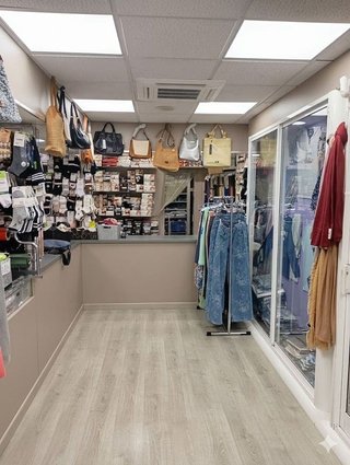 Local comercial en venta en Gavarra en Cornellà de Llobregat