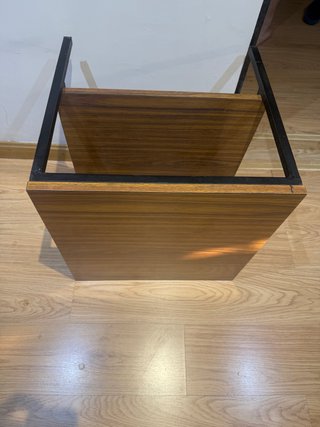 Mesa auxiliar de madera y metal