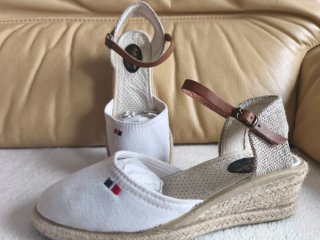 Sandalias esparto cuña T38