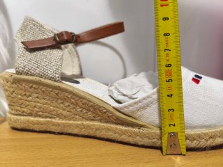 Sandalias esparto cuña T38