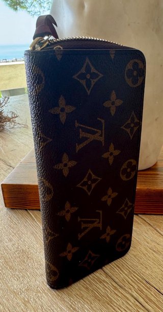 Cartera Louis Vuitton Zippy Monogram Marrón