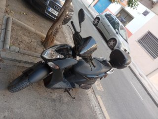 Kymco Agility City 125 Negra 28.000km