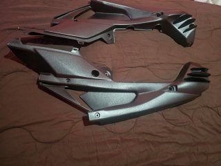 Tapas Laterales Aprilia RS50 125cc negras Nuevas