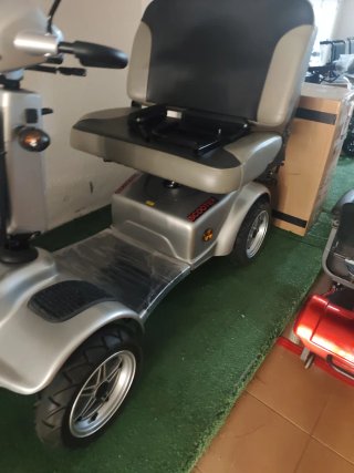 Scooter Doble Dakar Plata