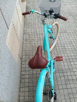 Bicicleta 24 niña Elops 500 casi nueva