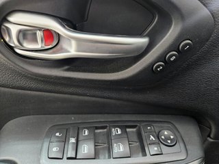 Jeep Cherokee 4X4 TECHO SOLAR