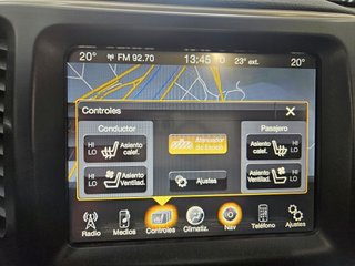 Jeep Cherokee 4X4 TECHO SOLAR