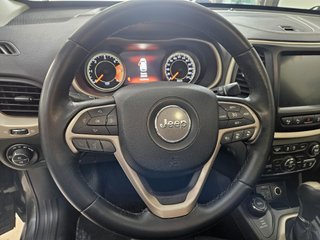 Jeep Cherokee 4X4 TECHO SOLAR