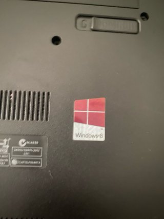 Portátil HP Pavilion 15-n012ss + Cargador