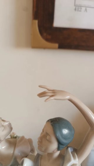 Figura Lladró "Por Sevillanas" (Ref. 5601)