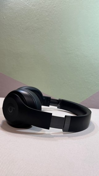 Beats Studio Pro Black nuevos con detalle