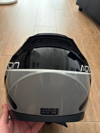 Casco de moto talla M marca ADN modelo stelvio