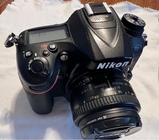Nikon D7200 + Objetivo 50mm f/1.8 + Extras