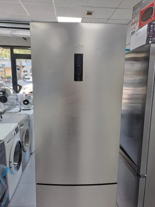 Nevera Haier plateada nofrost