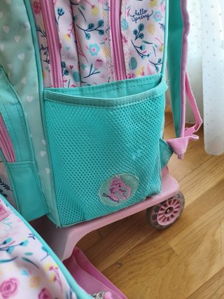 Mochila escolar movom.