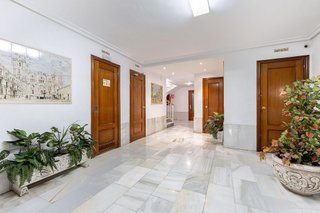 Piso en alquiler en Puerta Blanca en Málaga