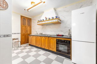 Piso en alquiler en Puerta Blanca en Málaga