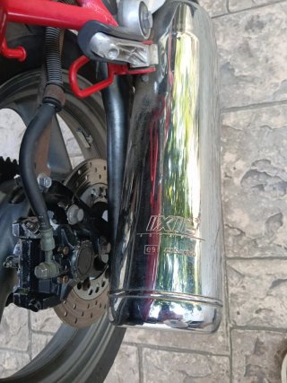 Yamaha XJ 600S Roja con Baúl