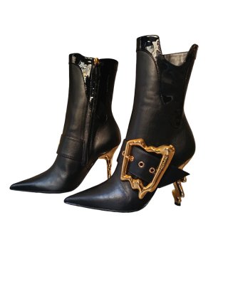 Moschino stivali neri con fibbia oro