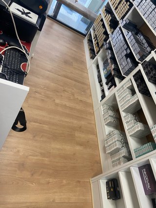 Instalación de parquet, vinilo y puertas