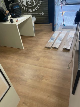 Instalación de parquet, vinilo y puertas