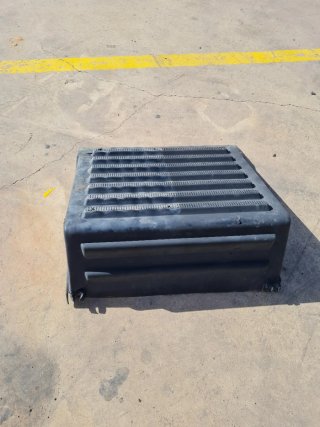 Tapa Batería Volvo