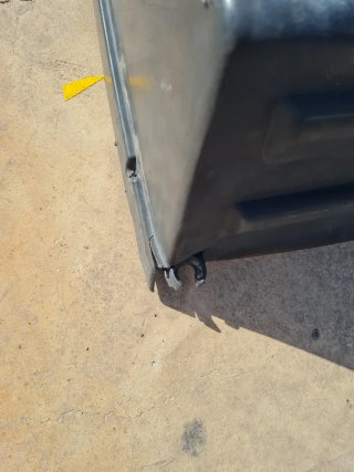 Tapa Batería Volvo