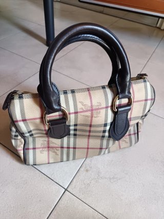 Borsa Burberry The Barrel d donna Beige