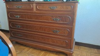 Cómoda de madera con 6 cajones