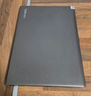 Ordenador portátilTOSHIBA INTEL ICORE 5, 8RAM